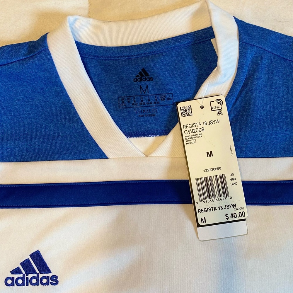 NWT Adidas performance jersey
